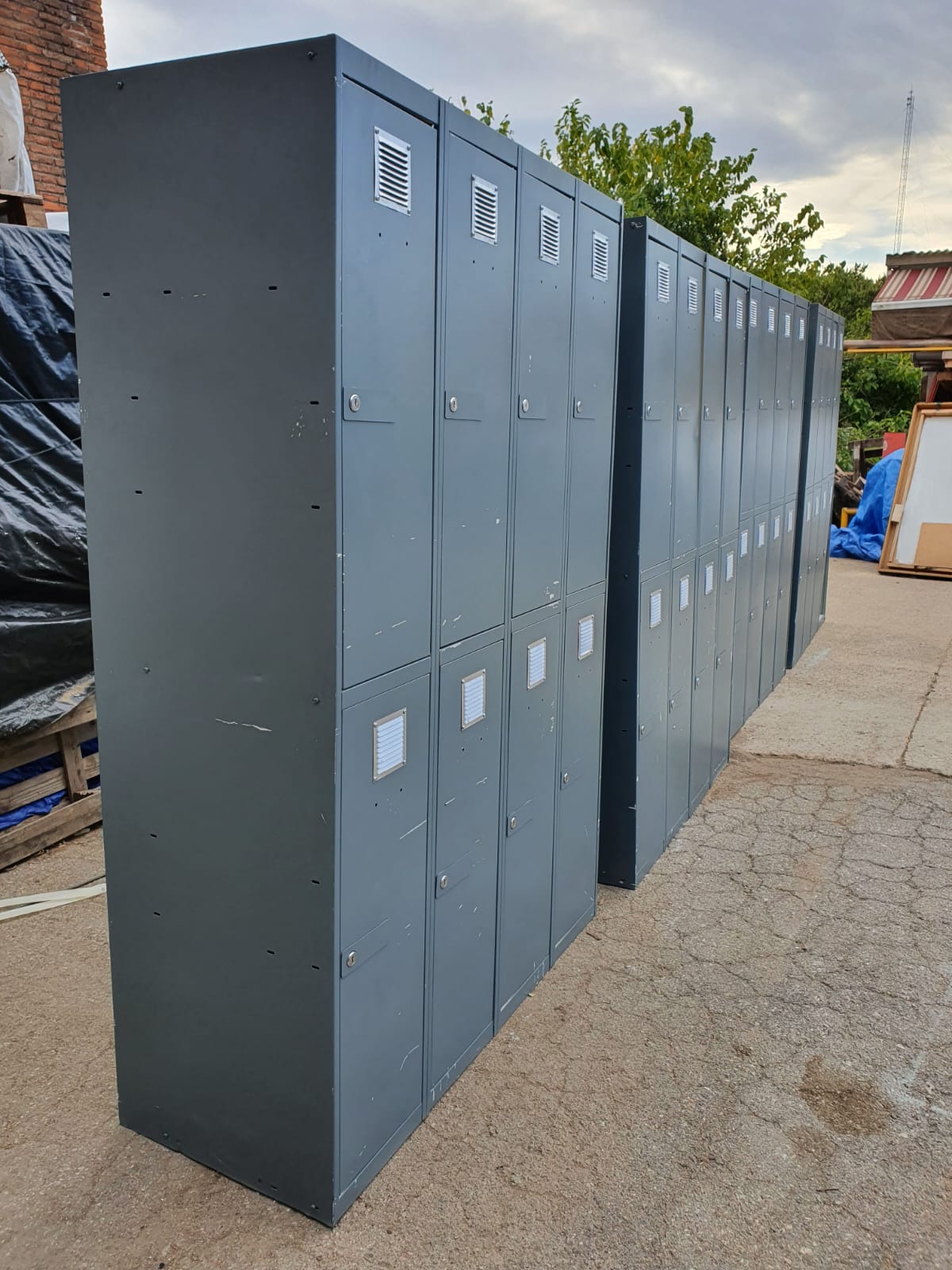 taquilla vestuario 8 puertas metal 181x120x50 4u.